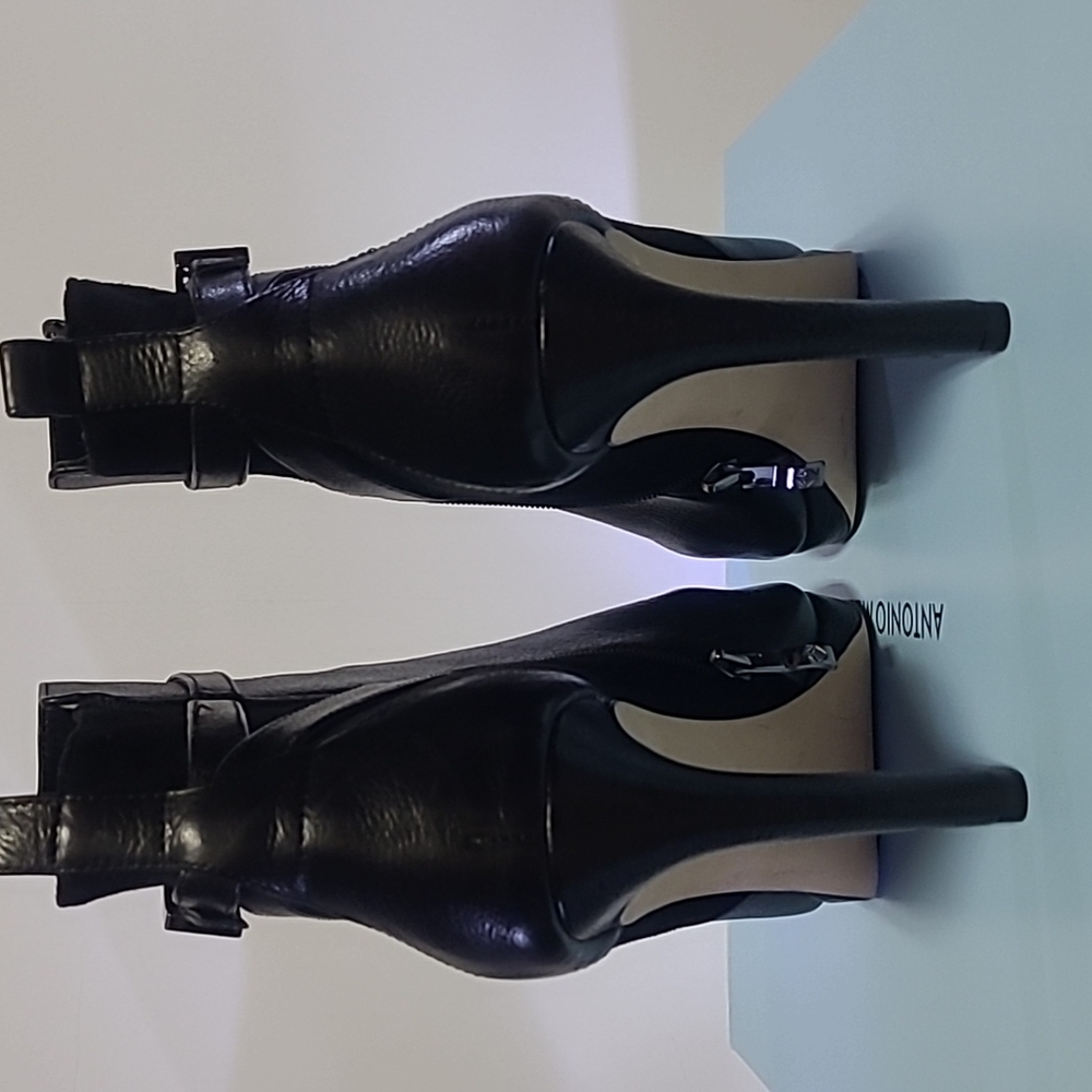 Antonio Melani Black Leather Boots